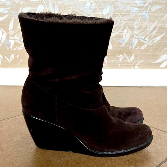 Calvin Klein cruelty-free waterproof wedge boots in size 8.5 in Brown - Picture 1 of 10